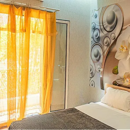 Ayasofia Hot Tube Jakuzzi 2 Bedrooms And Balcony Luxury Thessaloniki